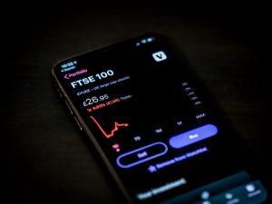 Photo Cum Să Evoluezi de la Economisire la Investiție: Pași Simpli pentru Începători