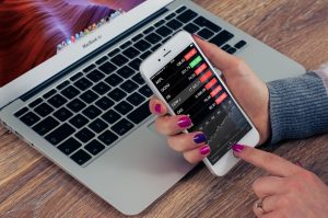 Photo Indicatorii Financiari Cheie pe Care Fiecare Investitor Ar Trebui Să Îi Cunoască