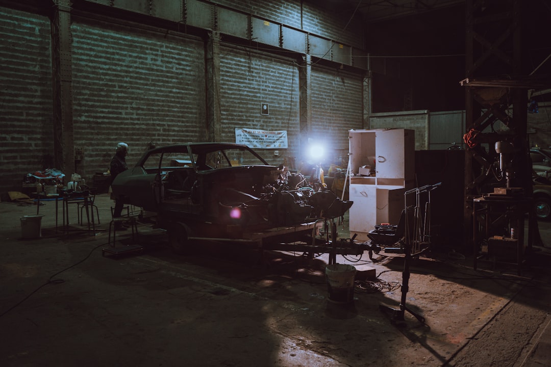 Photo Car repair shop