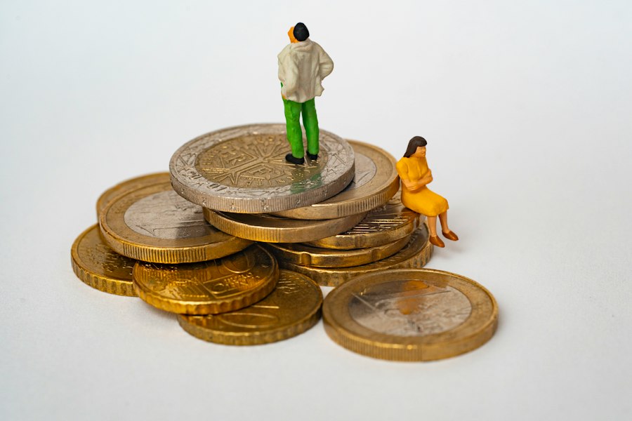 personal finance management crisis
