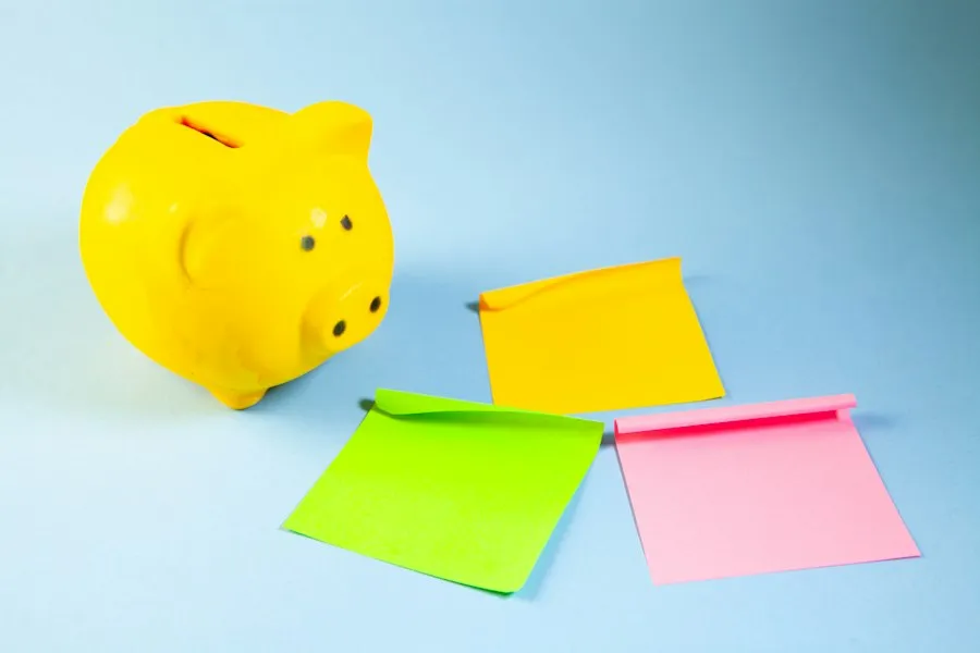 Photo common personal finance mistakes